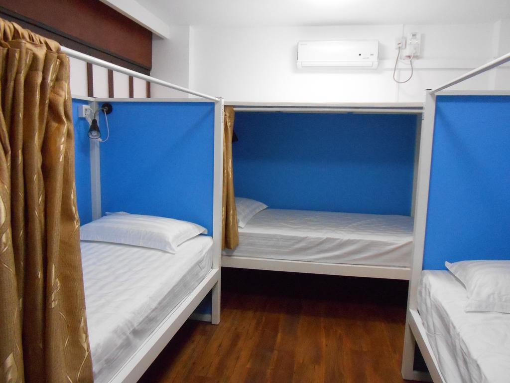 יאנגון Four Rivers Youth Hostel חדר תמונה