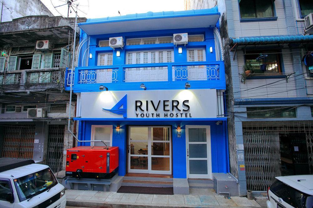 יאנגון Four Rivers Youth Hostel מראה חיצוני תמונה