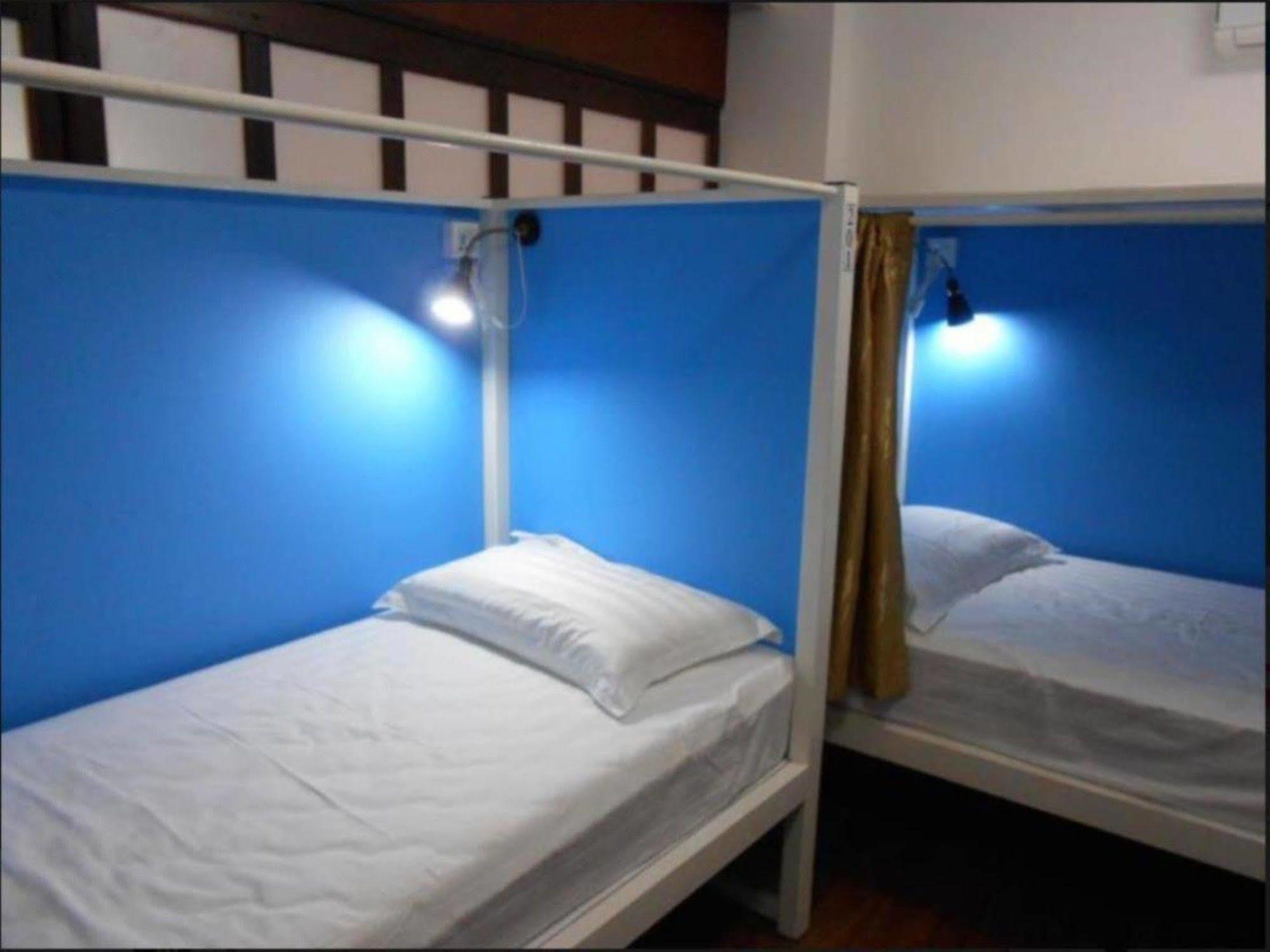 יאנגון Four Rivers Youth Hostel מראה חיצוני תמונה